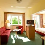 מלון Gaestehaus Kloster Nimbschen גרימה