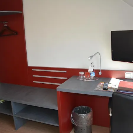 Gaestehaus Kloster Nimbschen מלון