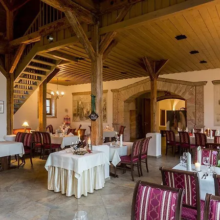 Hotel Gaestehaus Kloster Nimbschen 3*