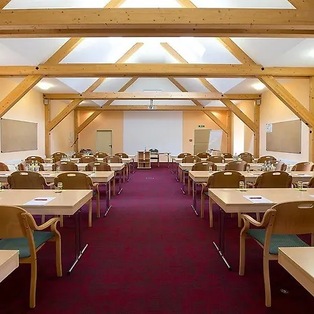 Gaestehaus Kloster Nimbschen 3* グリンマ