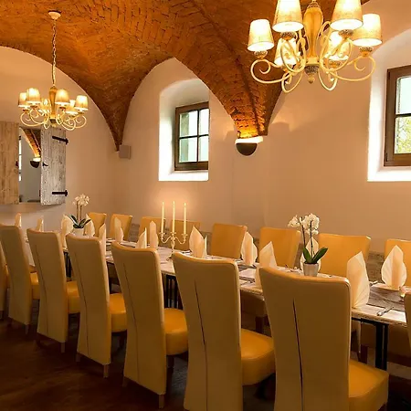 Gaestehaus Kloster Nimbschen גרימה