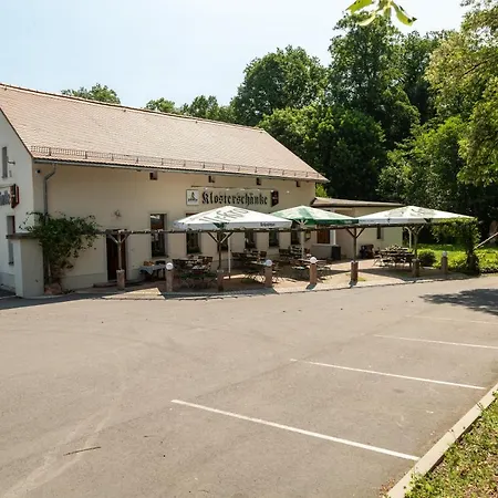 מלון Gaestehaus Kloster Nimbschen 3*