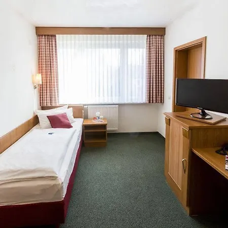 Gaestehaus Kloster Nimbschen 3*