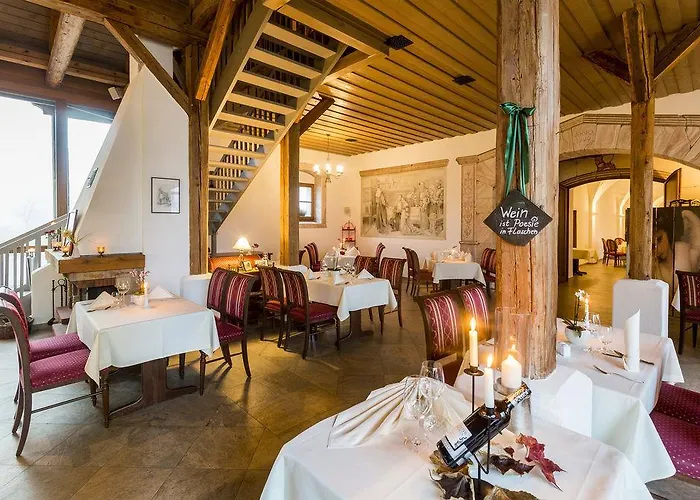 Gaestehaus Kloster Nimbschen فندق