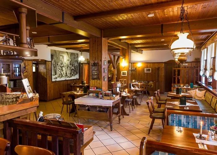 Gaestehaus Kloster Nimbschen 3*